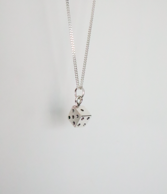 LUCKY YOU NECKLACE